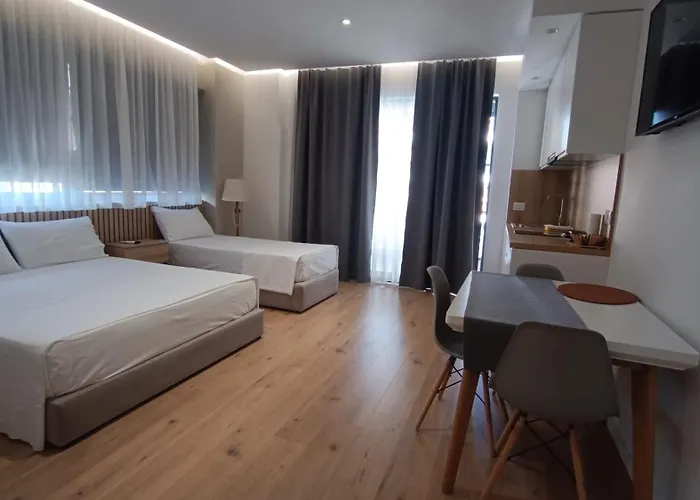 Apart-hotel David's 3*